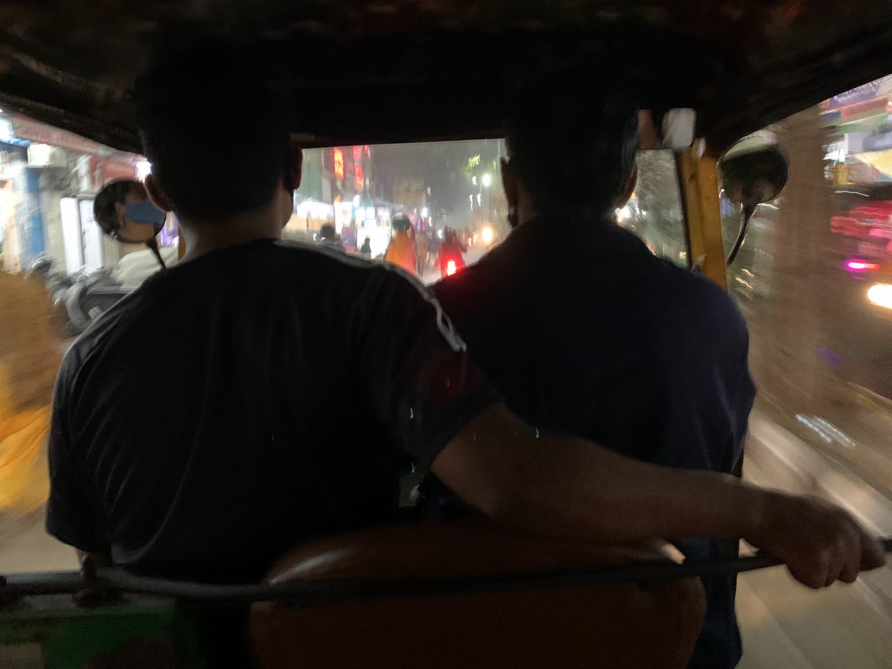 Two Drivers One Wheel, 📸 Noor-e-Saba